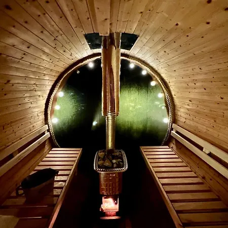 Deerstone Glamping-boulsworth Hill Dome Hot Tub Campismo de Luxo Earby
